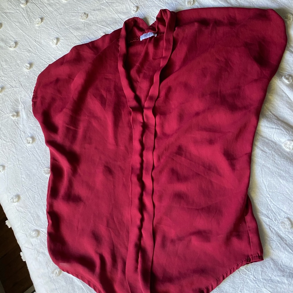 TOBI Wine Cap Sleeve Blouse